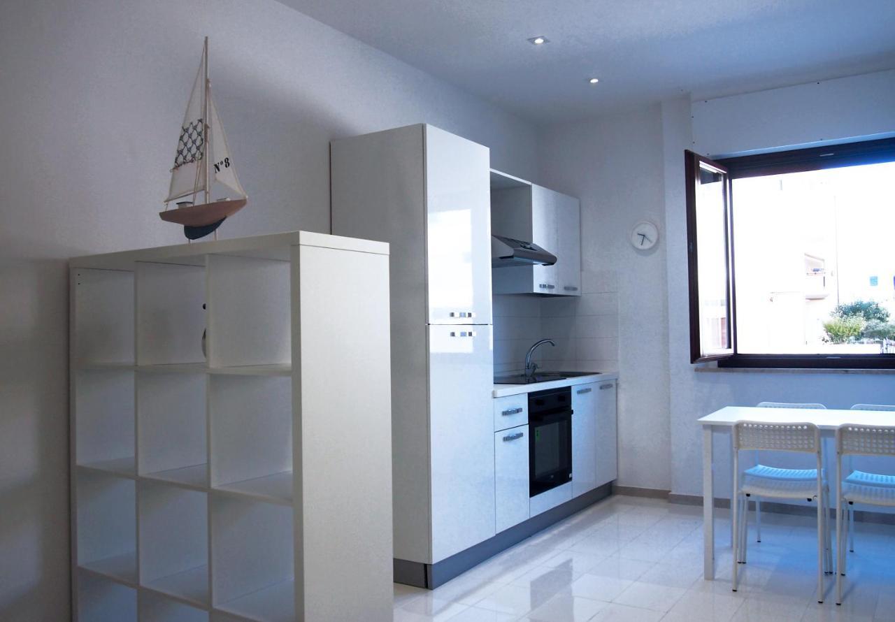 Le Rose Beach & Suites Appartamenti Fronte Mare A Villarosa Martinsicuro Eksteriør bilde